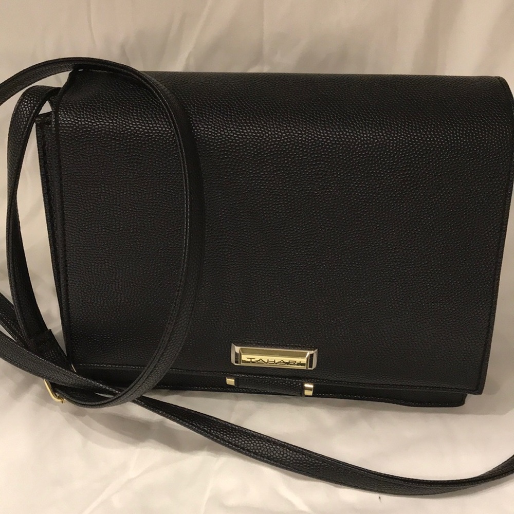 Black TAHARI medium size bag.